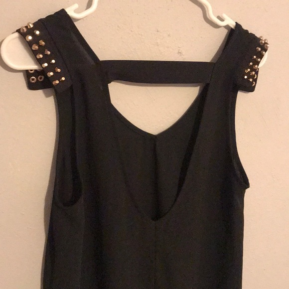 Lush Studded Tank - Picture 5 of 6